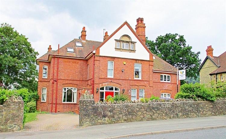 Copper Beech House Bed & Breakfast Malvern Bagian luar foto